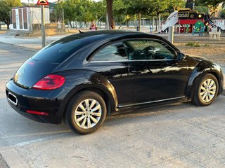 Volkswagen Beetle 2013