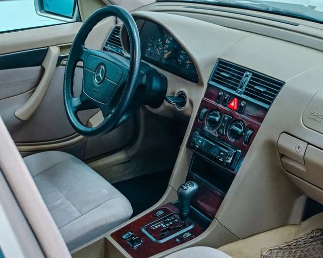 Mercedes Clase C C180 CLASSIC 122CV