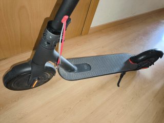 Patinete Eléctrico Xiaomi M365