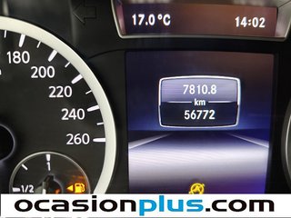 Infiniti Q30 1.6T Premium 90 kW (122 CV)