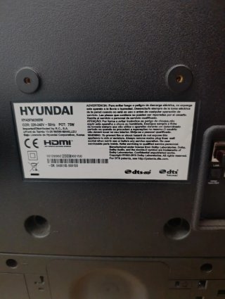 Televisor Hyundai Negro (Smart TV) de 43 pulgadas
