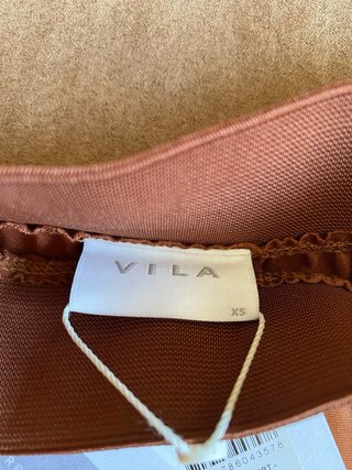 Falda plisada Vila marrón Talla XS