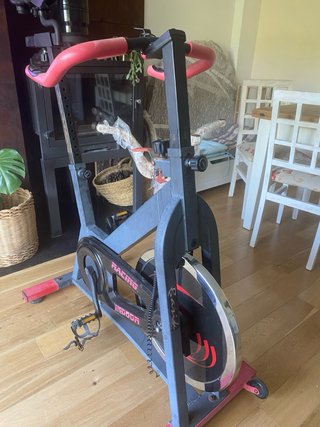 Bicicletta da spinning per gare indoor.