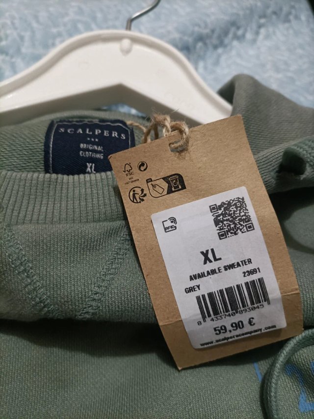 Felpa con cappuccio Scalpers verde taglia XL
