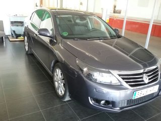 Renault Latitude 2011