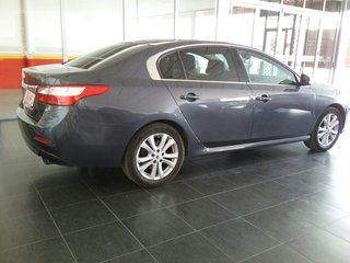 Renault Latitude 2011