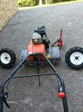 Motoazada Oleo Mac MH 180R Powerbuilt 5.5 HP