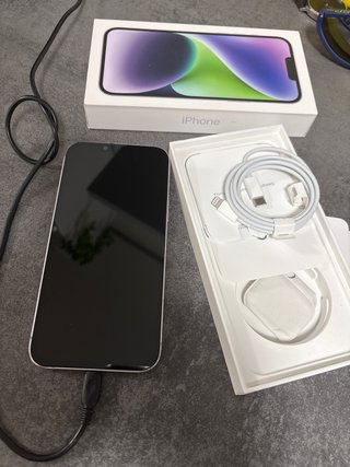 iPhone 14 Pro Apple