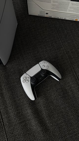 PS5 Digital Edition 825GB