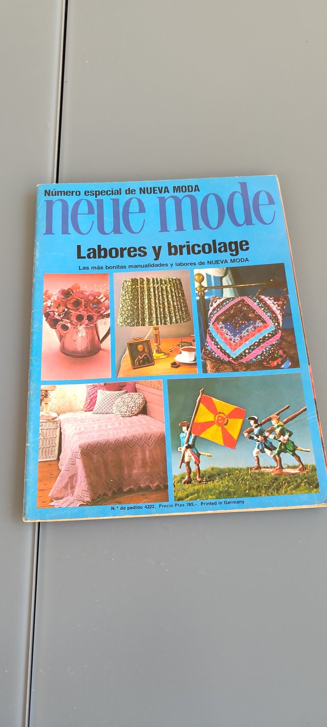 8 Revistas de lavores variados