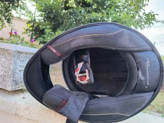 Casco de moto Scorpion blanco