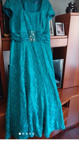Vestido fiesta Zeila verde agua con pedrería