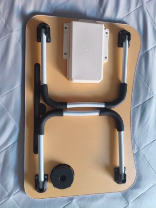 Mesa portátil plegable para sofá y cama