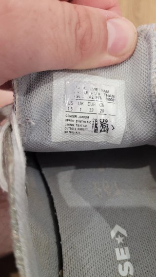 Converse plateadas talla 33