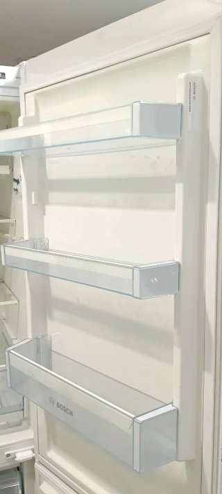 NEVERA COMBI BOSCH NO FROST ENERGÍA A+