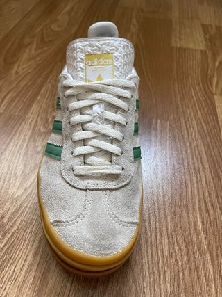 Adidas Gazelle Bold beige y verde