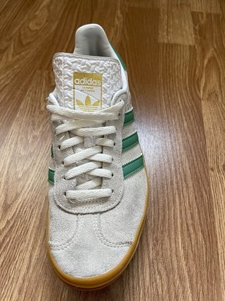 Adidas Gazelle Bold beige y verde