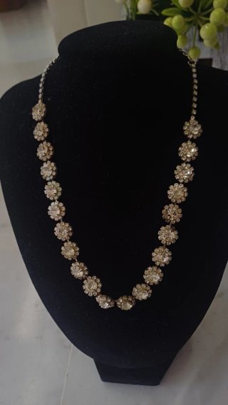 Collana vintage con strass