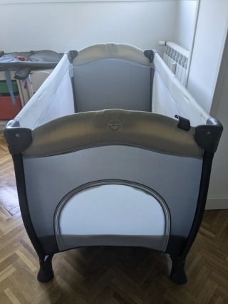 Cuna de viaje / Parque infantil