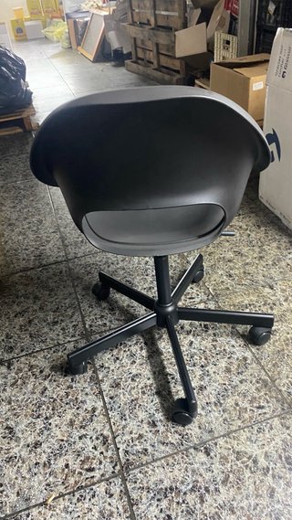 Silla giratoria Ikea negra