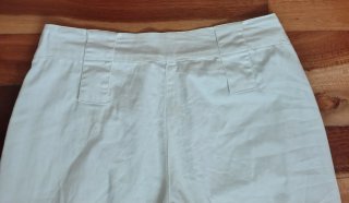 Pantalones blancos tobilleros fresquitos y elástic