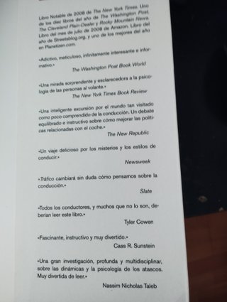 TRAFICO: PORQUE EL CARRIL DE AL LADO SIEMPRE AVANZ
