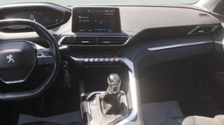 Peugeot 3008 PureTech 130 S&S Allure 96 kW (130 CV)