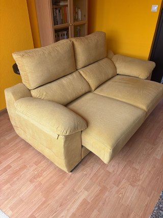 Sofá 3 plazas tela amarillo extensible