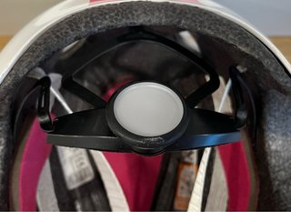 Casco infantil BTWIN blanco y rosa
