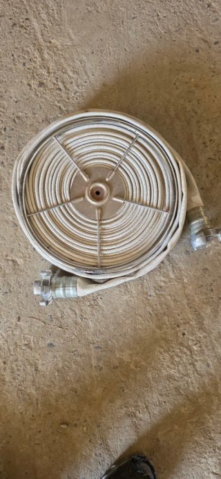 Manguera de Bomberos Enrollada