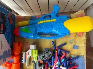 Lote Juguetes Nerf y Fortnite