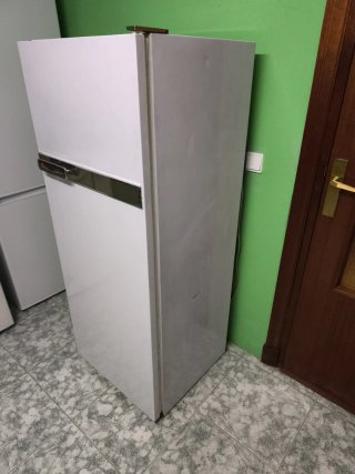 Frigorífico blanco