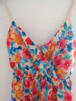 Mono corto floral pierna ancha