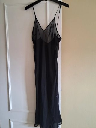 Vestido gasa Zara estampado verde y negro