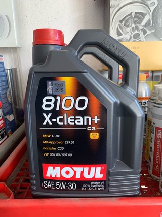 Aceite Motul 8100 X-clean+ 5W-30 5L