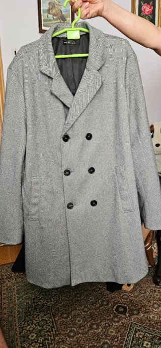 Abrigo largo hombre SHEIN gris espiga
