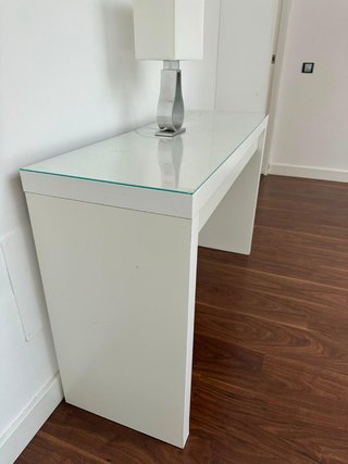 Escritorio tocador Malm Ikea cristal blanco