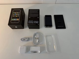 iPhone 2G 8GB 2007