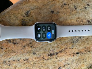 Apple Watch Series 5 GPS + Cellular 40mm