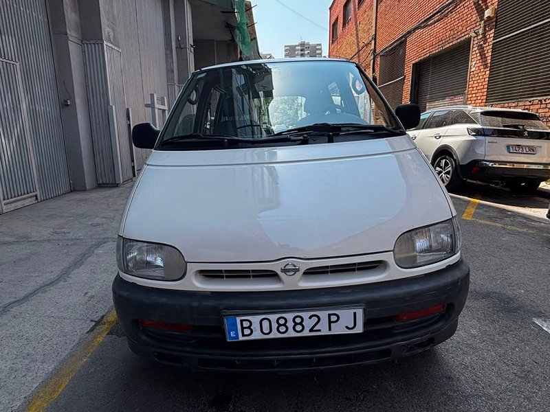 Nissan Serena 1998 7 plazas 254. kms - foto 1