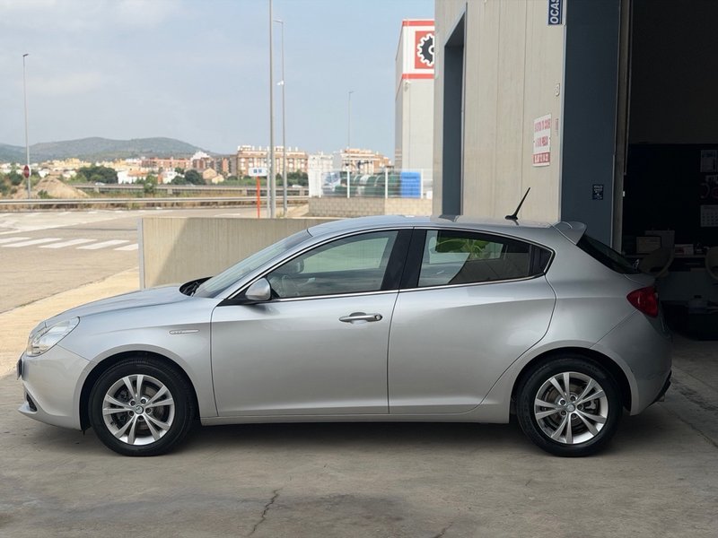 Alfa Romeo Giulietta 1.6 JTDm Progression 2013, foto 3