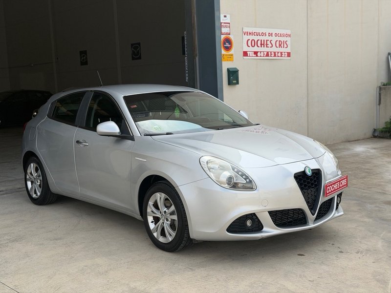 Alfa Romeo Giulietta 1.6 JTDm Progression 2013, foto 2