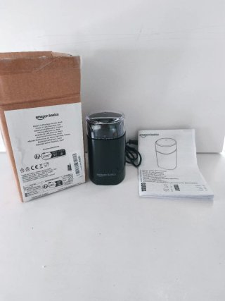 Molinillo Café Eléctrico Amazon Basics Negro