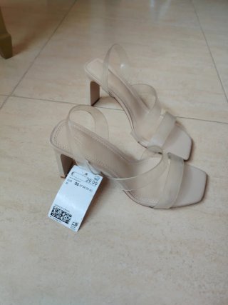 Sandalias H&M tacón transparente beige T.36