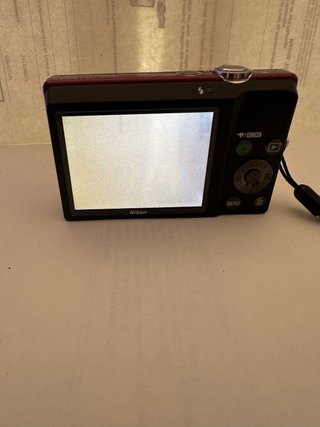 Fotocamera Nikon COOLPIX S570 Rossa