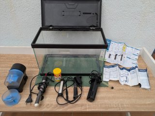 Acuario 20L con accesorios