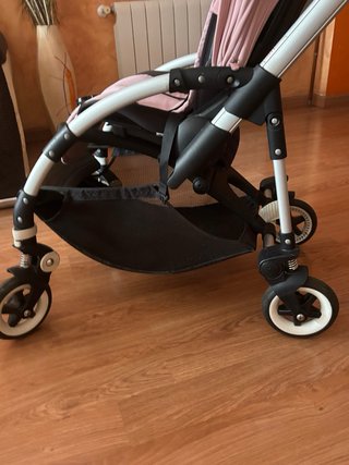Silla Bugaboo Bee con 2 capotas y esterilla