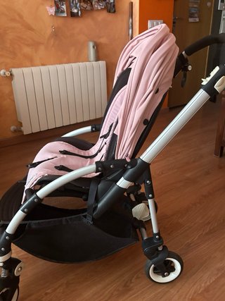 Silla Bugaboo Bee con 2 capotas y esterilla