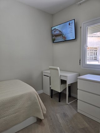 SE ALQUILA HABITACIÓN PARA 1 PERSONA CORTE INGLES