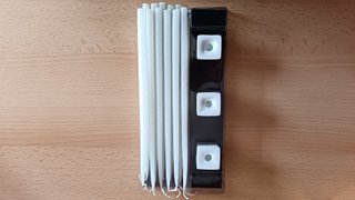 Set 12 Velas Blancas perfumadas con 3 Portavelas